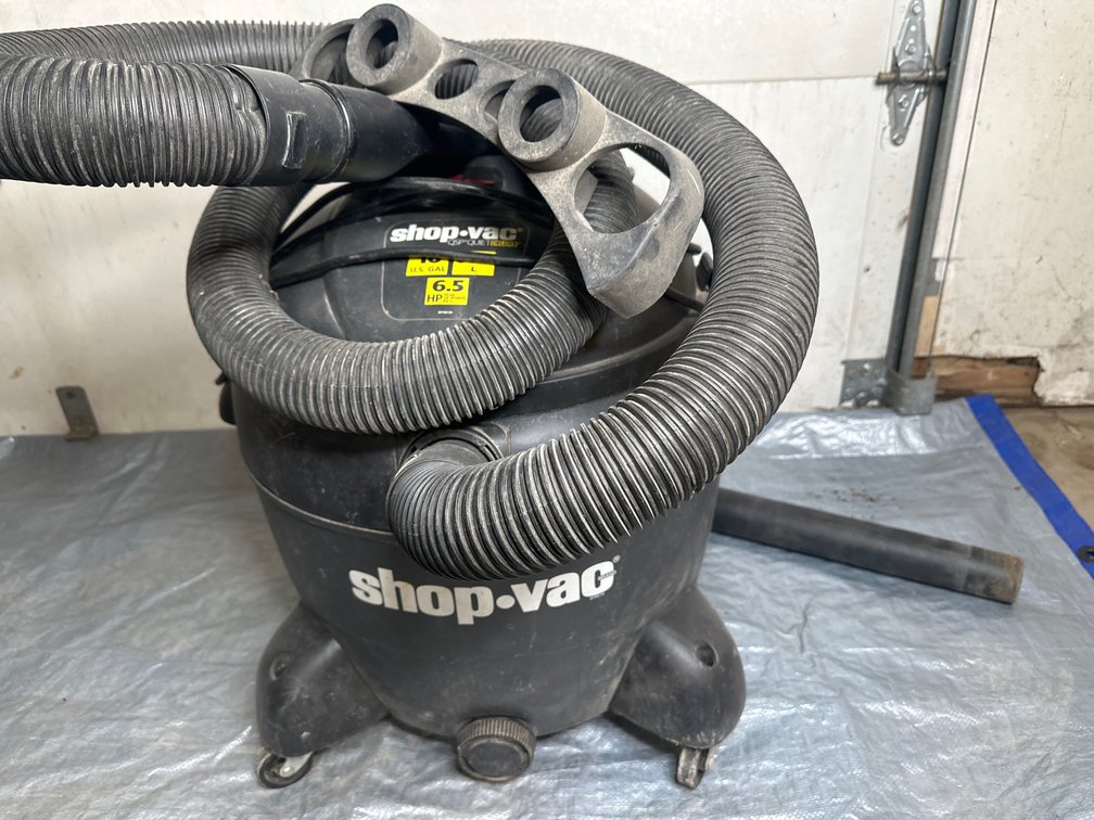 Shop Vac - 16 gallon, 6.5 HP