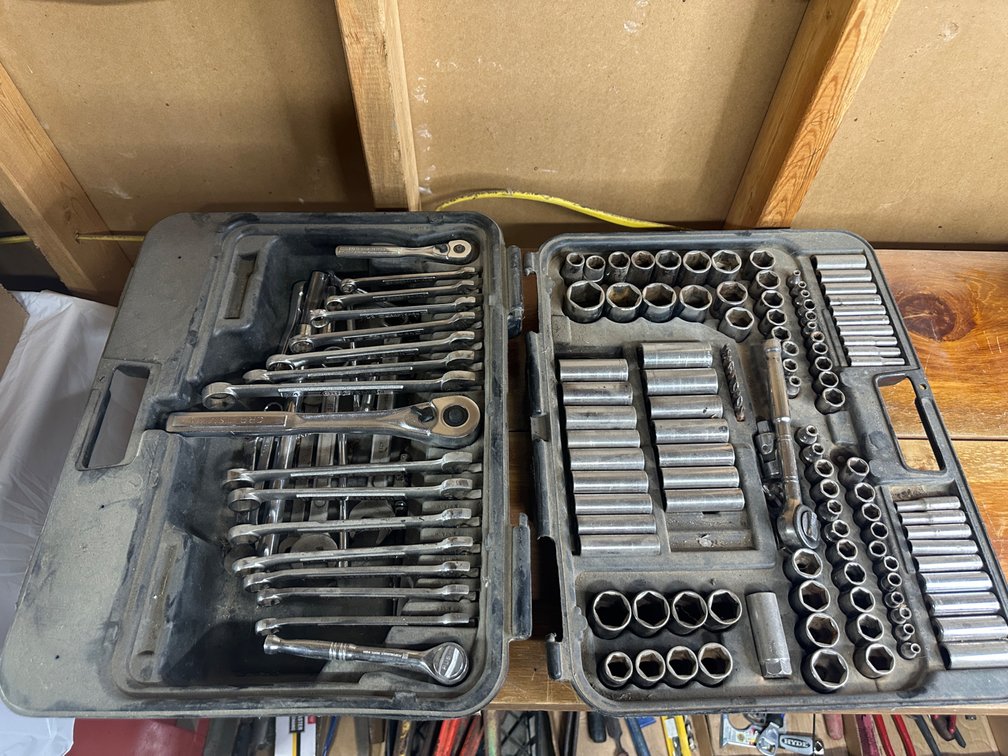 Craftsman Tool Set - 1/4, 3/8, 1/2 Drive Sockets