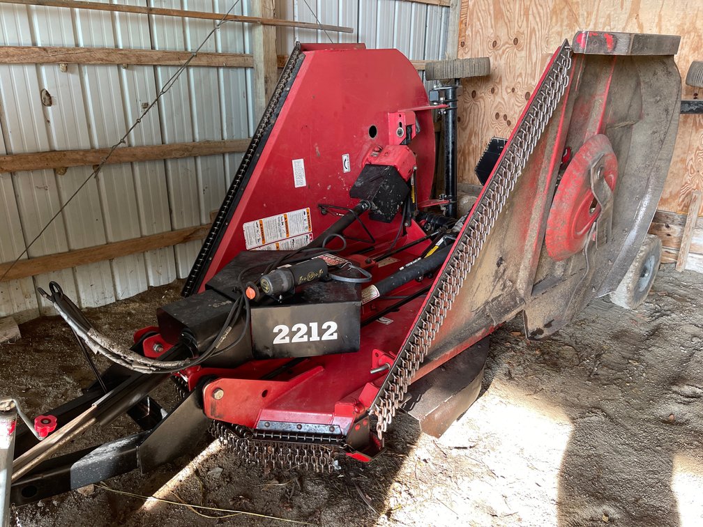 12’ Bush Hog 2212 Bat Wing Mower