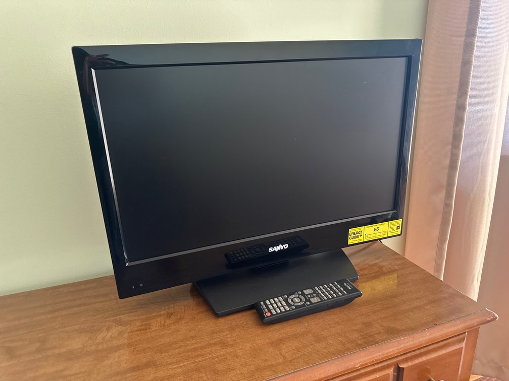 Sanyo 26" LCD Flat Screen TV