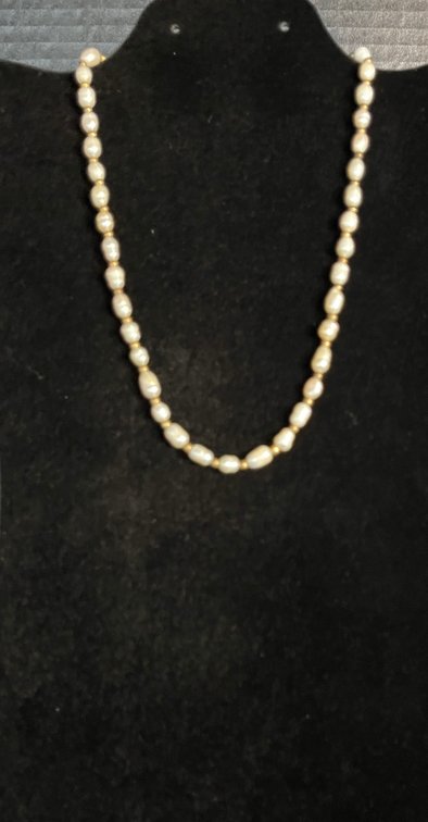 18" Fresh Water Pearl Necklace