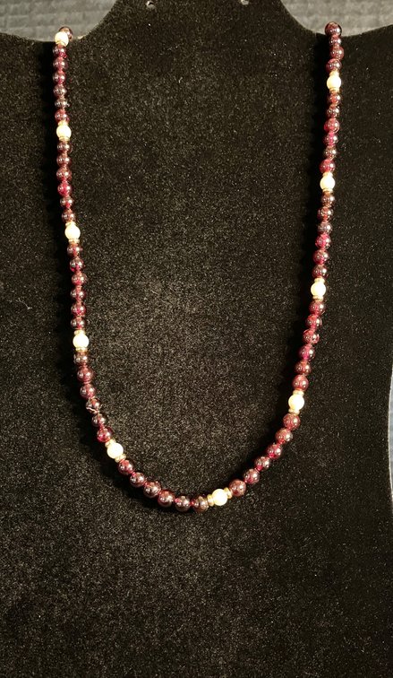 30" Garnet and Pearl Necklace