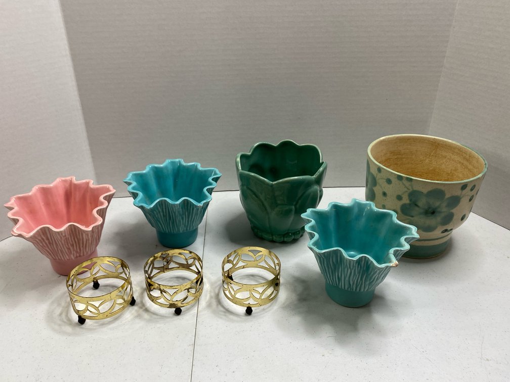 Various Planters
