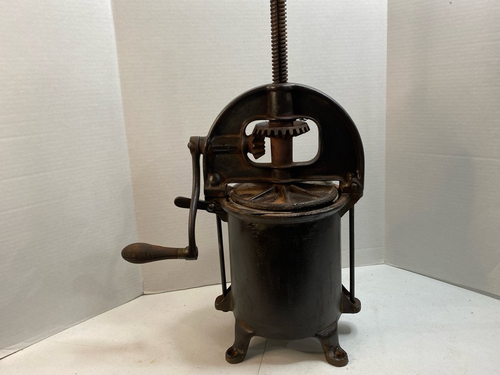 Vintage Cast Press 
