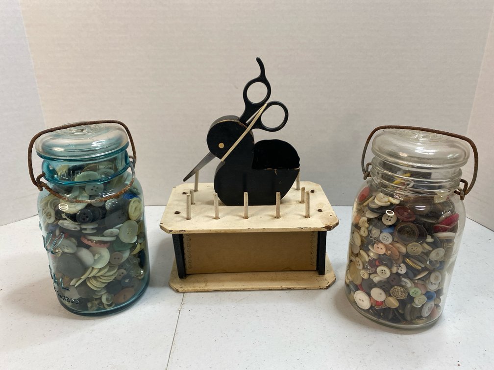 Flat of Buttons 