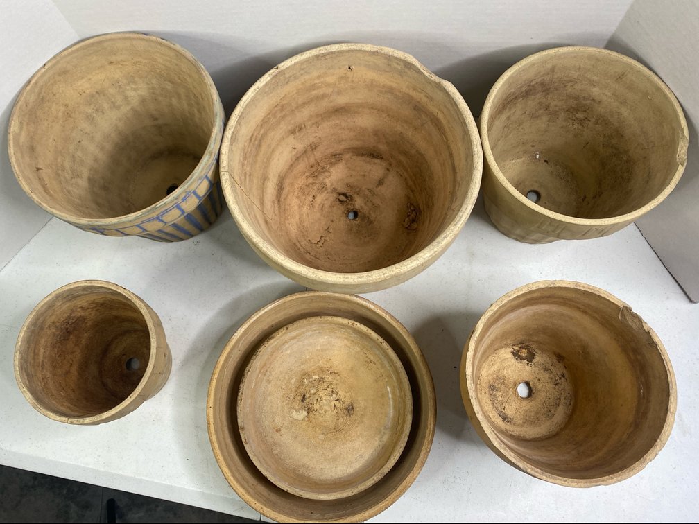 Lot of Small Flower Pots