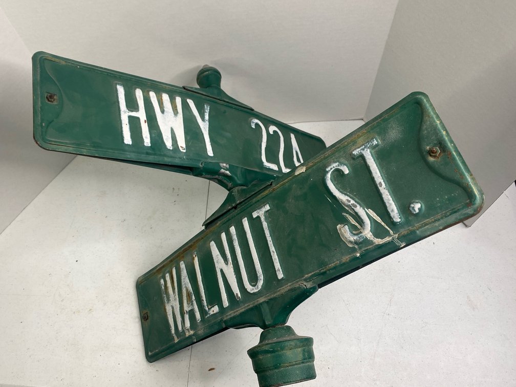 Lot 2 of 3 Street Signs 