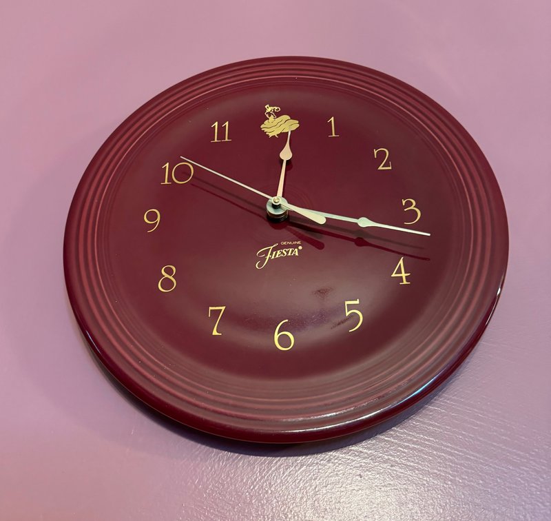 Fiesta 10 in Cinnabar Wall clock