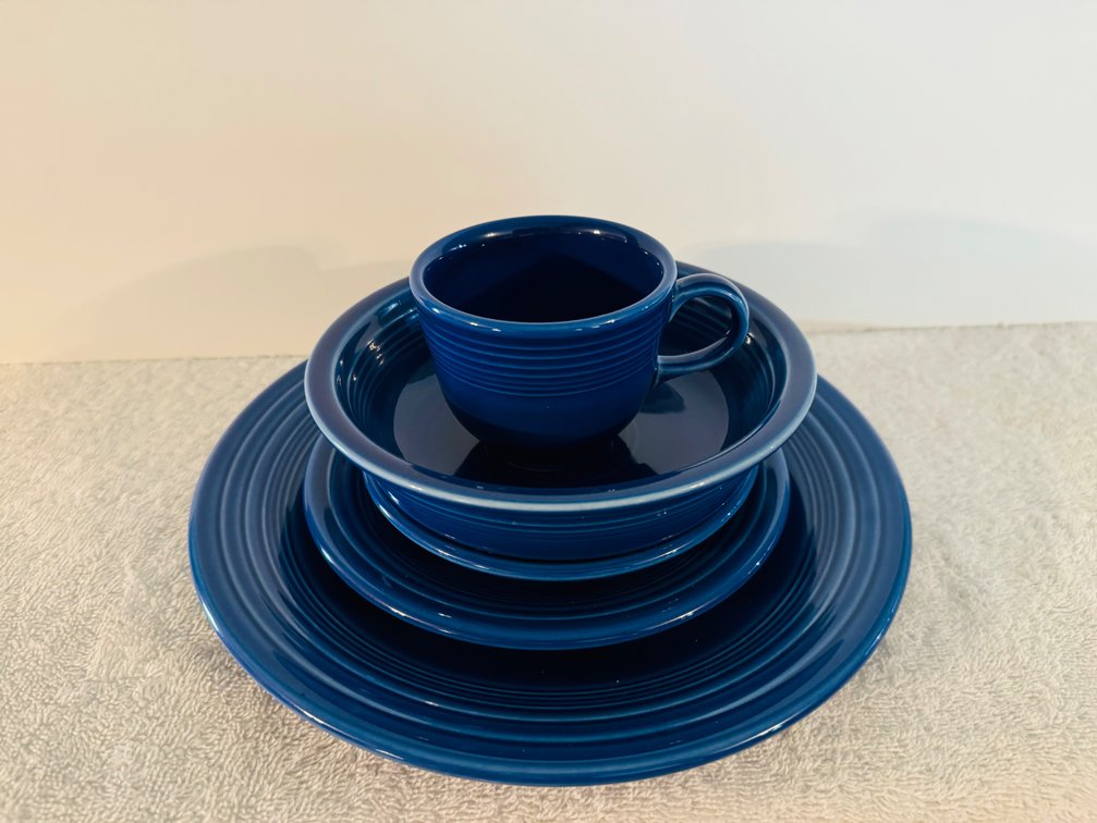 Fiesta Dish Set Lapis