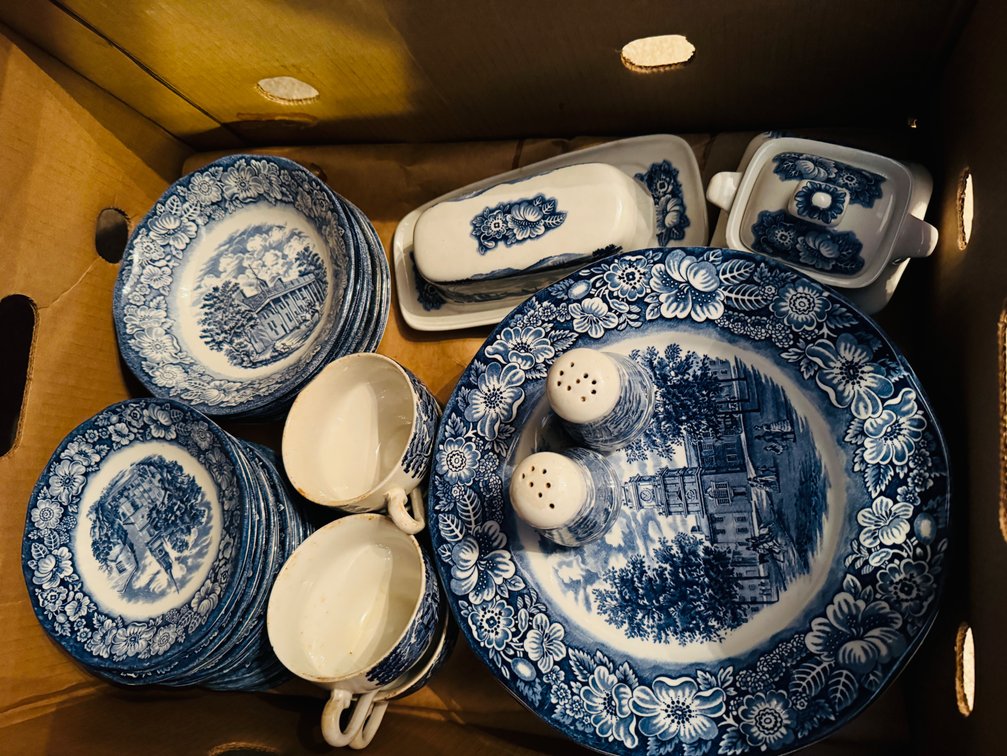 Liberty Blue Dish Set