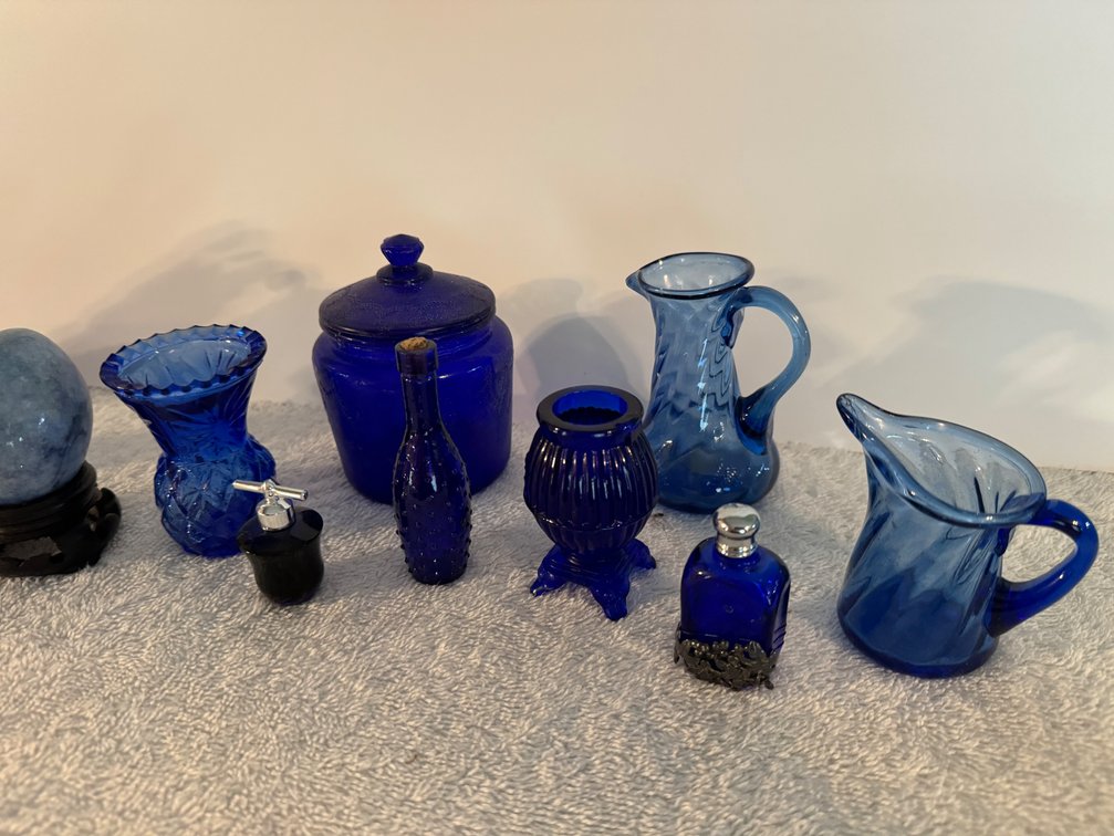 Blue What Not Pieces