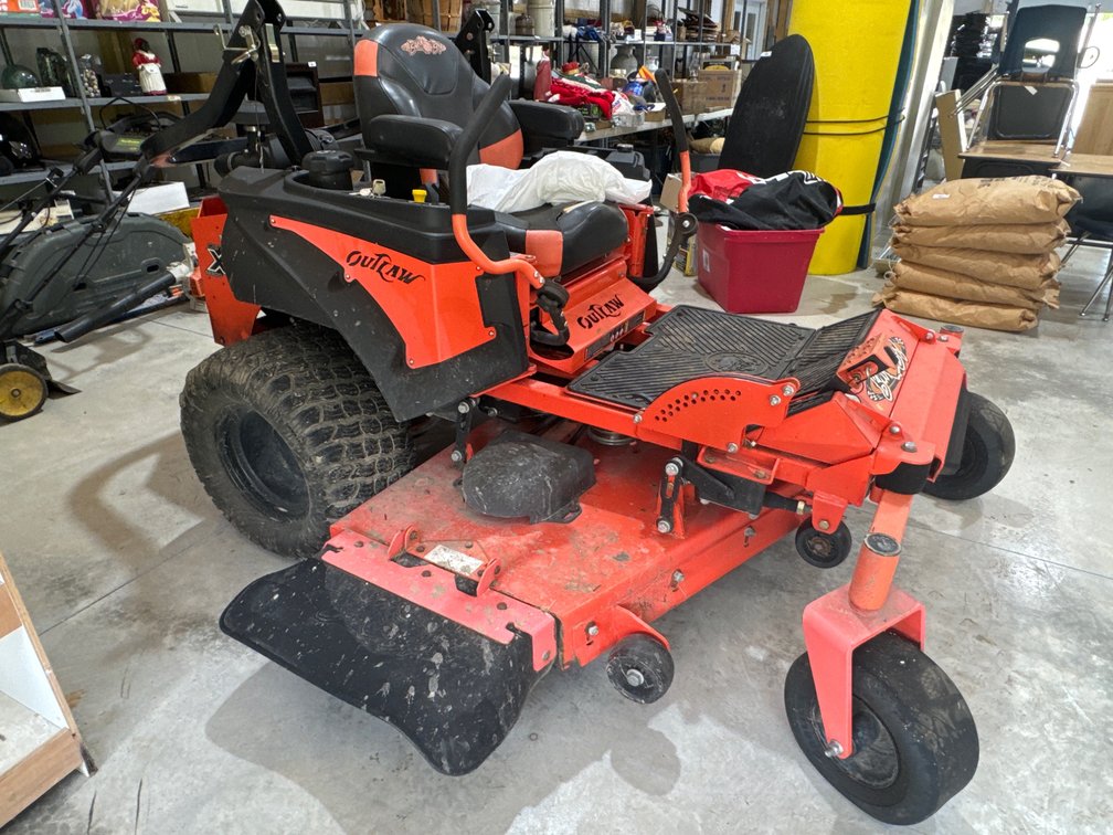 Bad Boys Outlaw Mower, Zero Turn, 36 hp