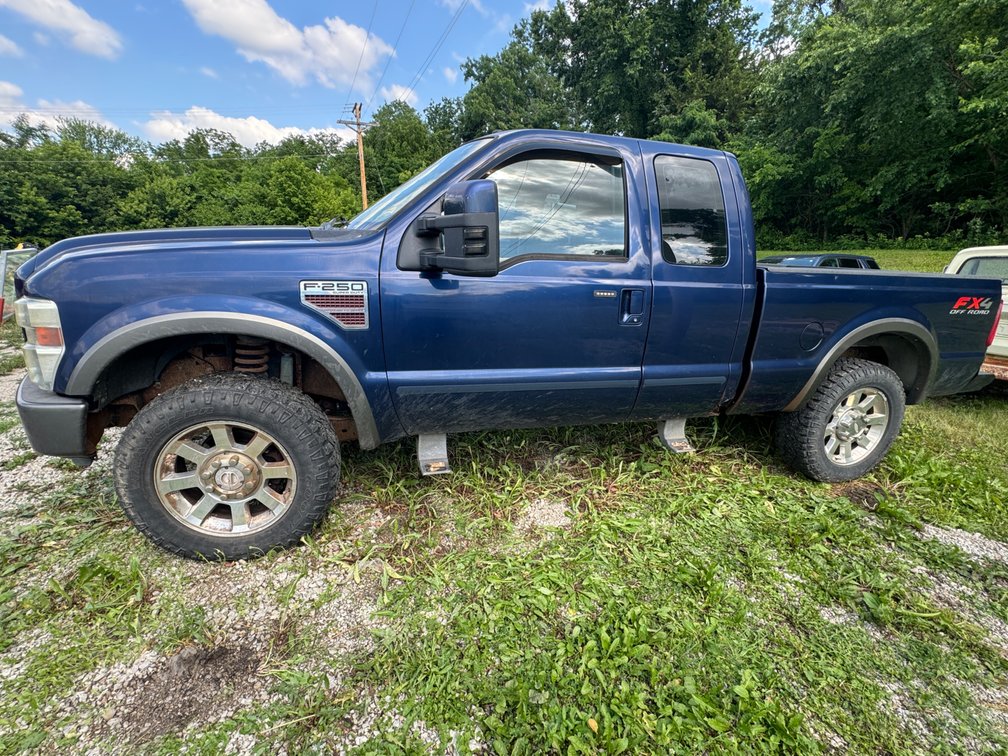 2008 Ford F250 SuperCab 4x4 FX4 6.4L V8 Diesel 142,357 Miles