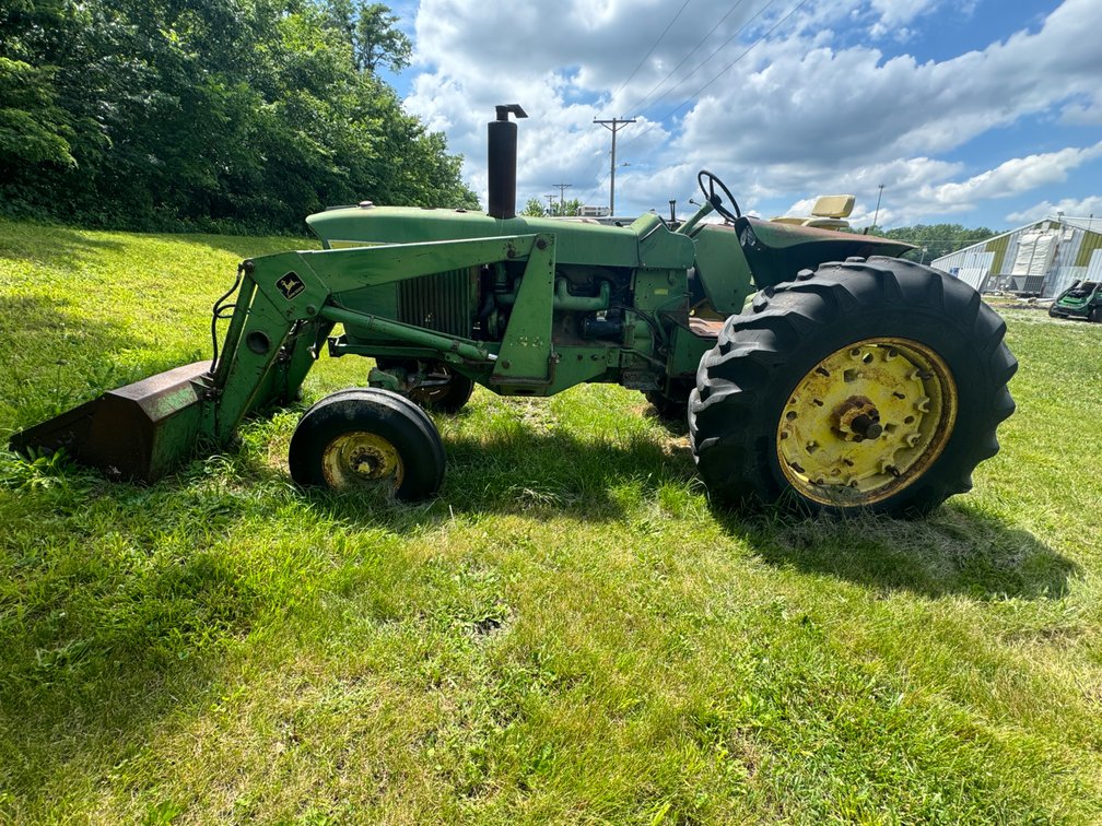 1968(?) John Deere 4020 Tractor with Front End Loader