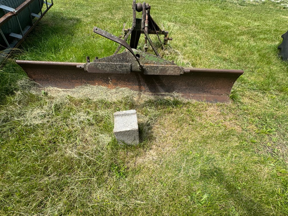 9' Tractor Blade, three (3) point hitch