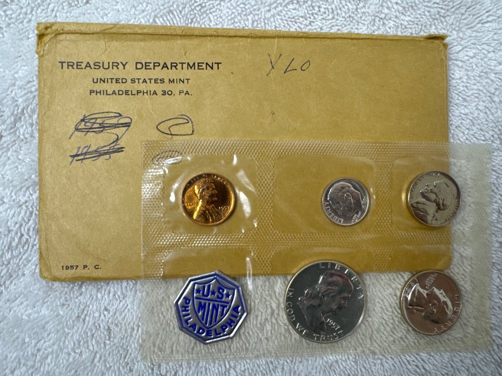 1957 US Mint Set Philadelphia, quantity two