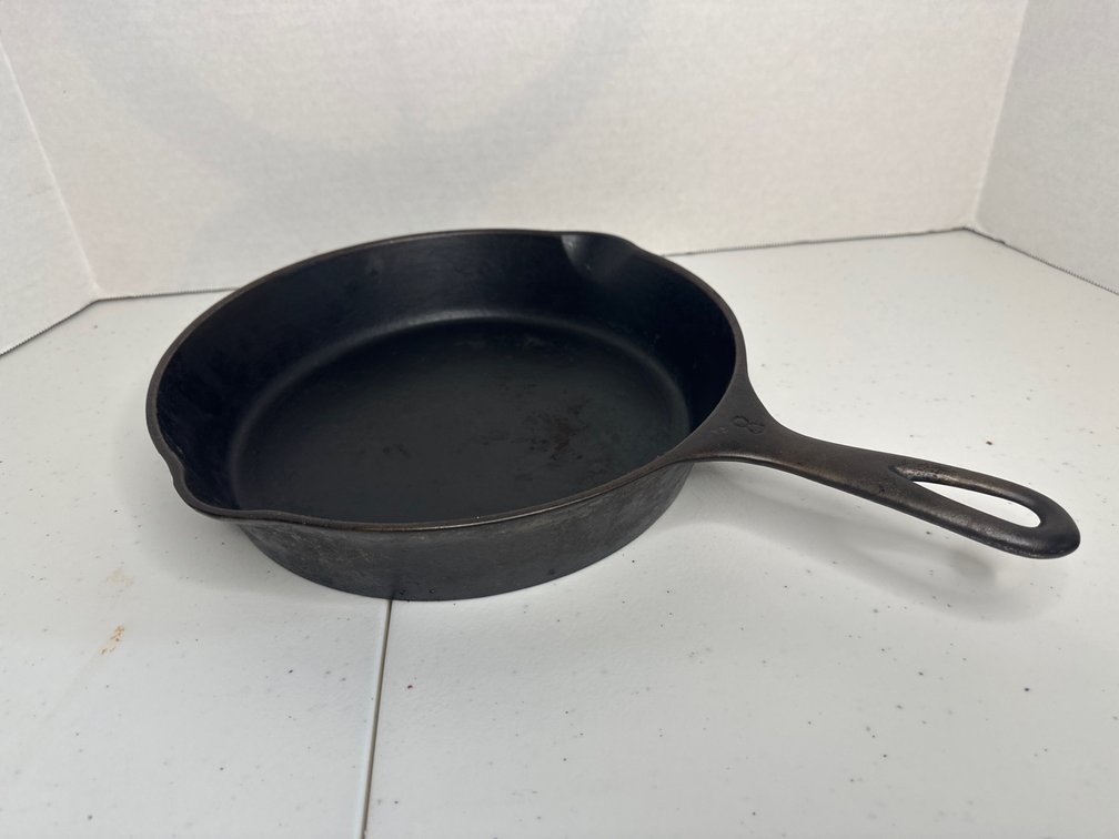 Wagner 10 inch No. 8 Cast Skillet
