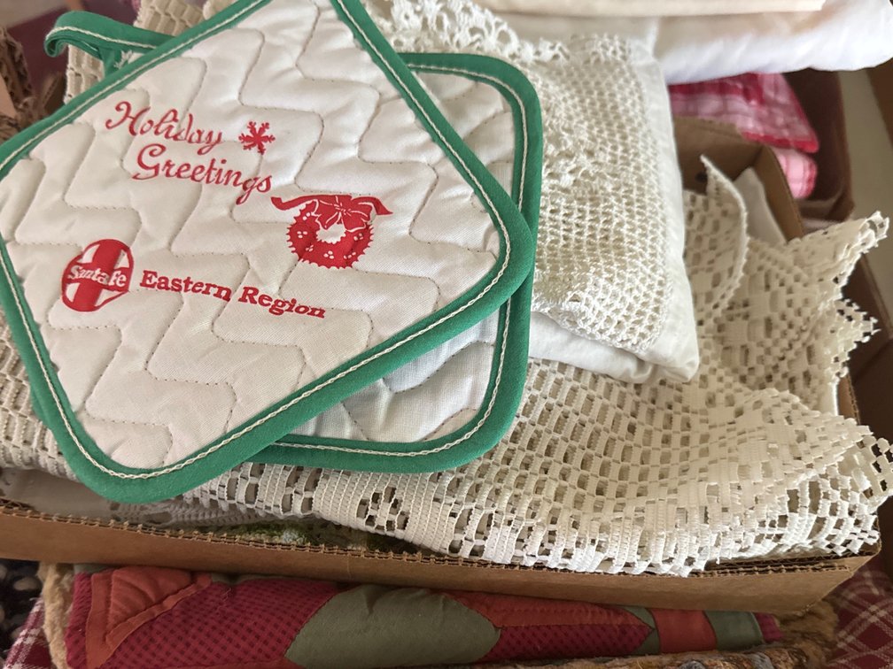 Tablecloths, Doilies, and Other Table Setting Pieces