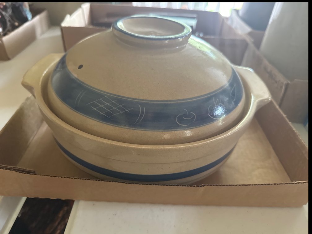 Stoneware Bowl with Lid