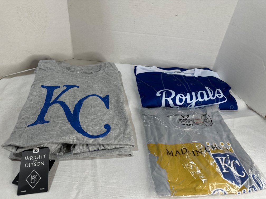 Kansas City Royals Lot 9 of 42