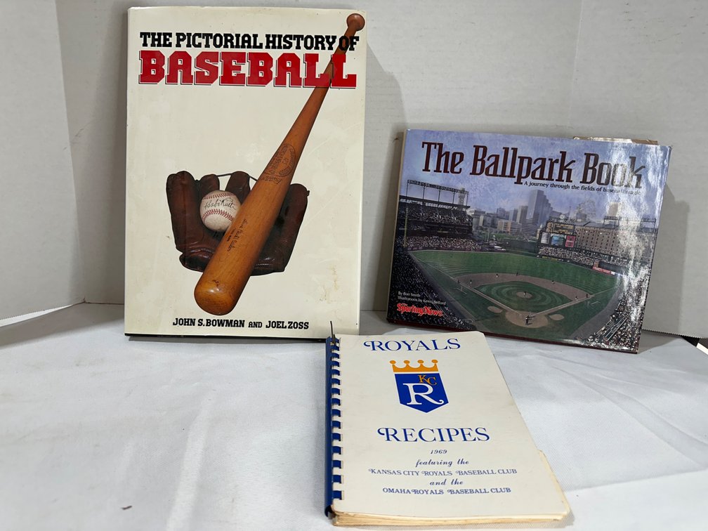 Kansas City Royals Lot 11 of 42