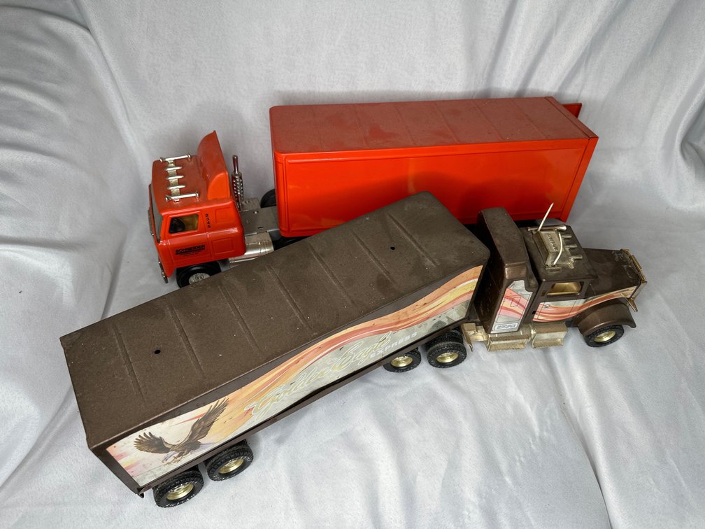 Semi Trucks