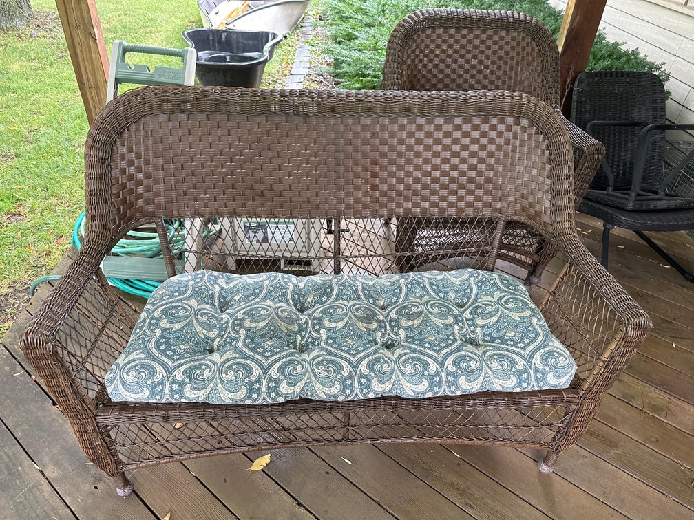 Outdoor Lawn Furniture