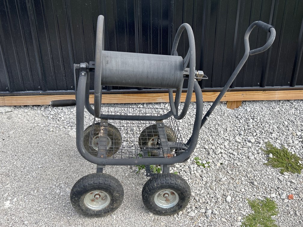 Garden Hose reel cart