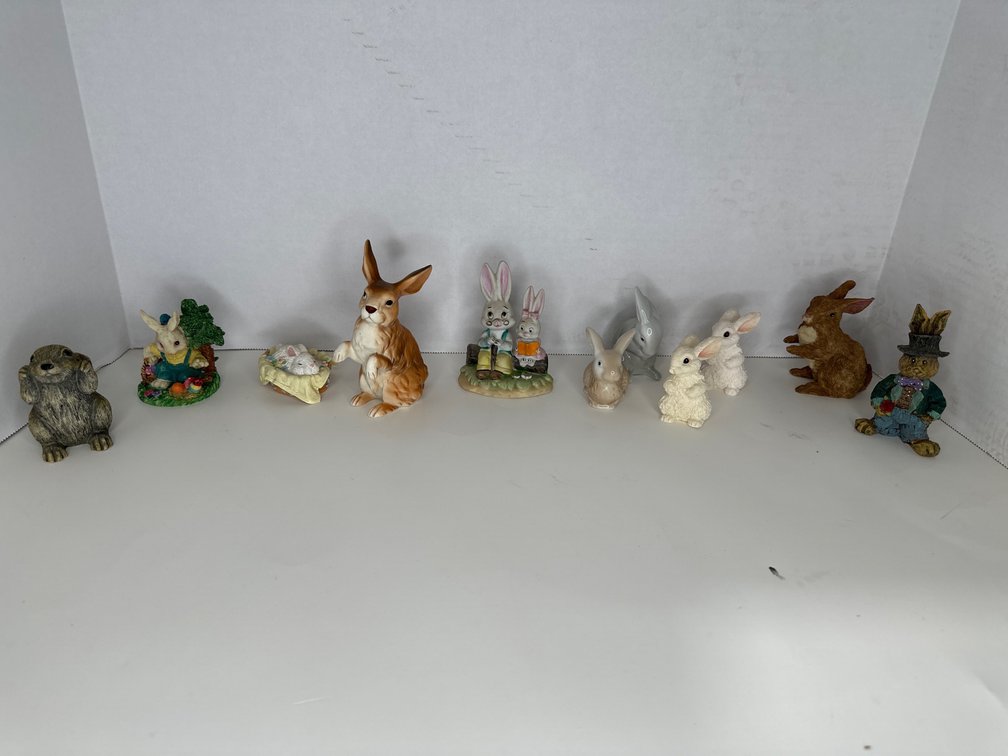 Spring Figurines Lot 1  of 2