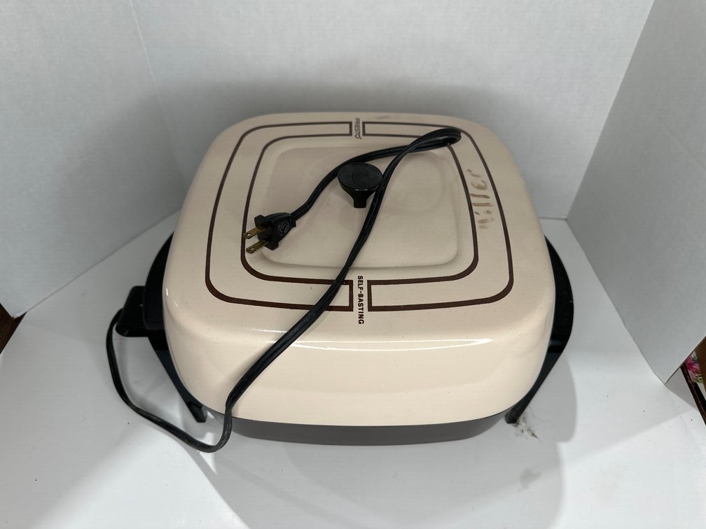 Presto Self Baking Electric Skillet