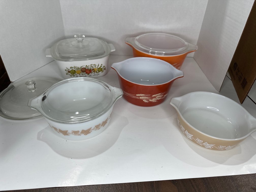 Corningware and Pyrex