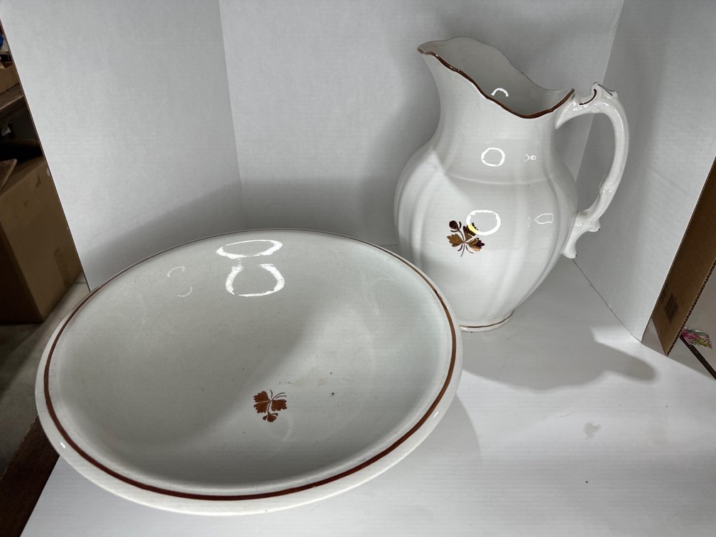 Meakin Tea Leaf Pitcher and Bowl