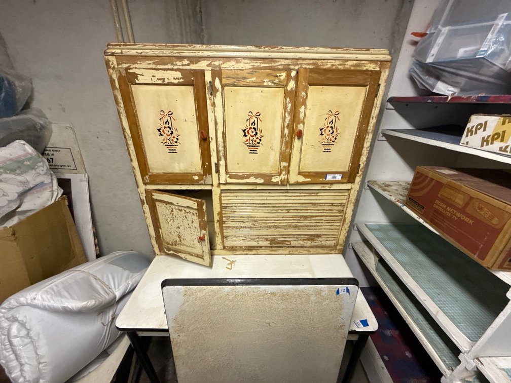 Hoosier cabinet