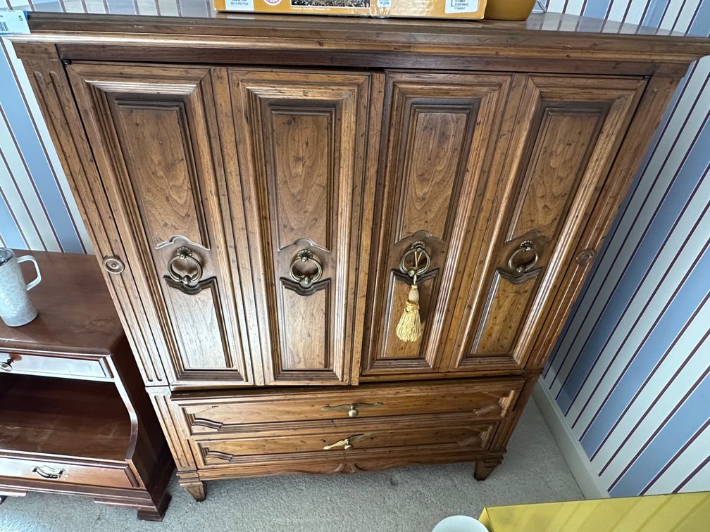 Armoire