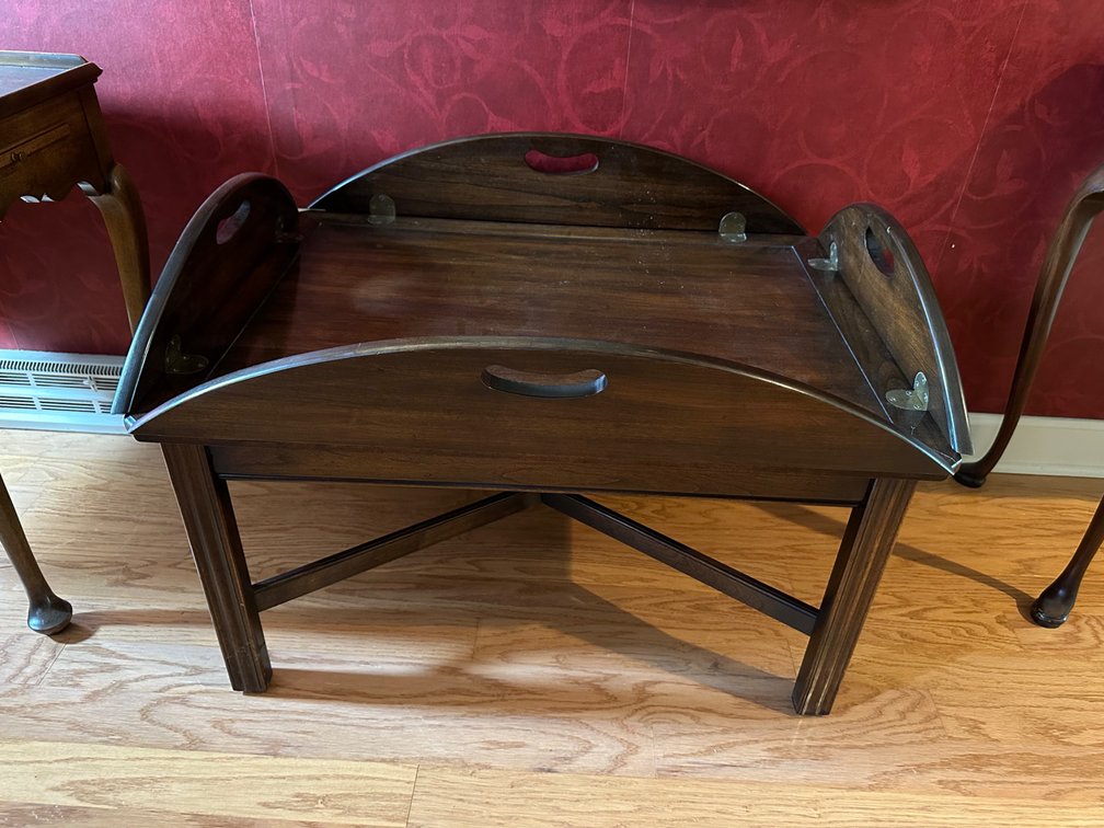 Drop Leaf Butler’s Tray Coffee Table