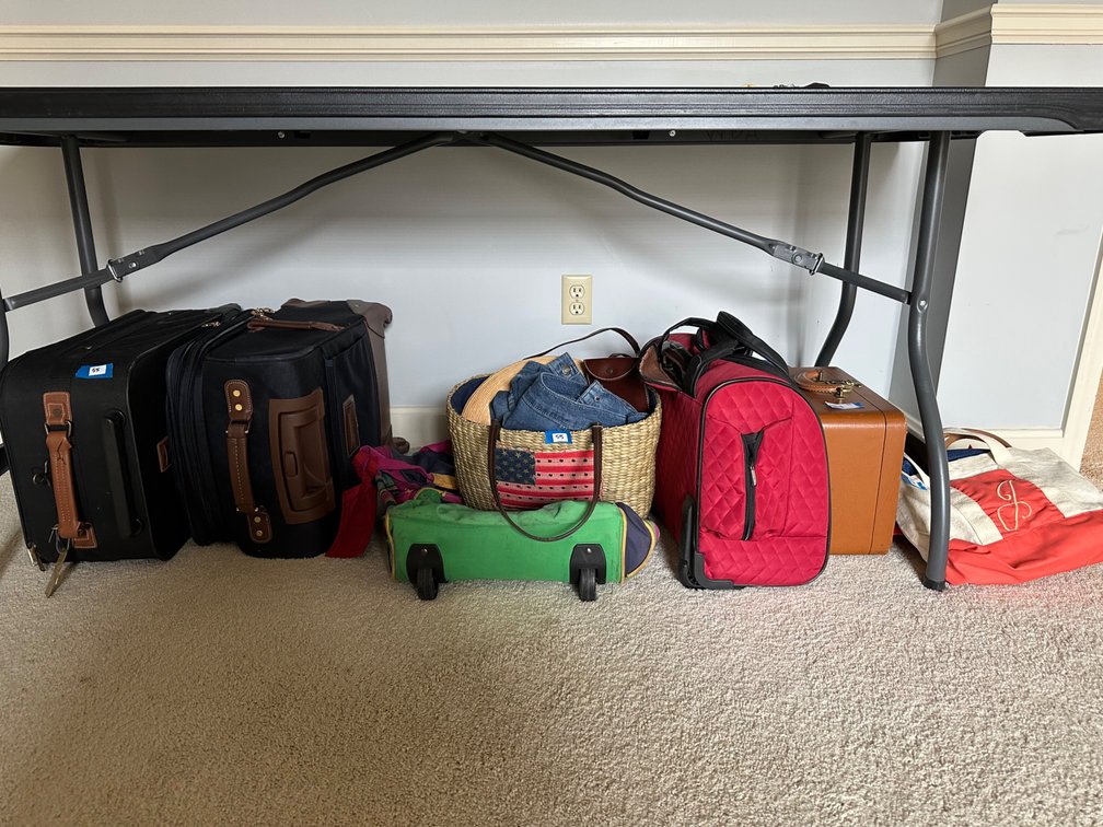 Vintage Luce Makeup Suitcase