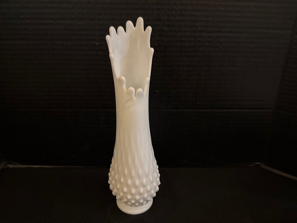 Fenton Hobnail Swung Vase