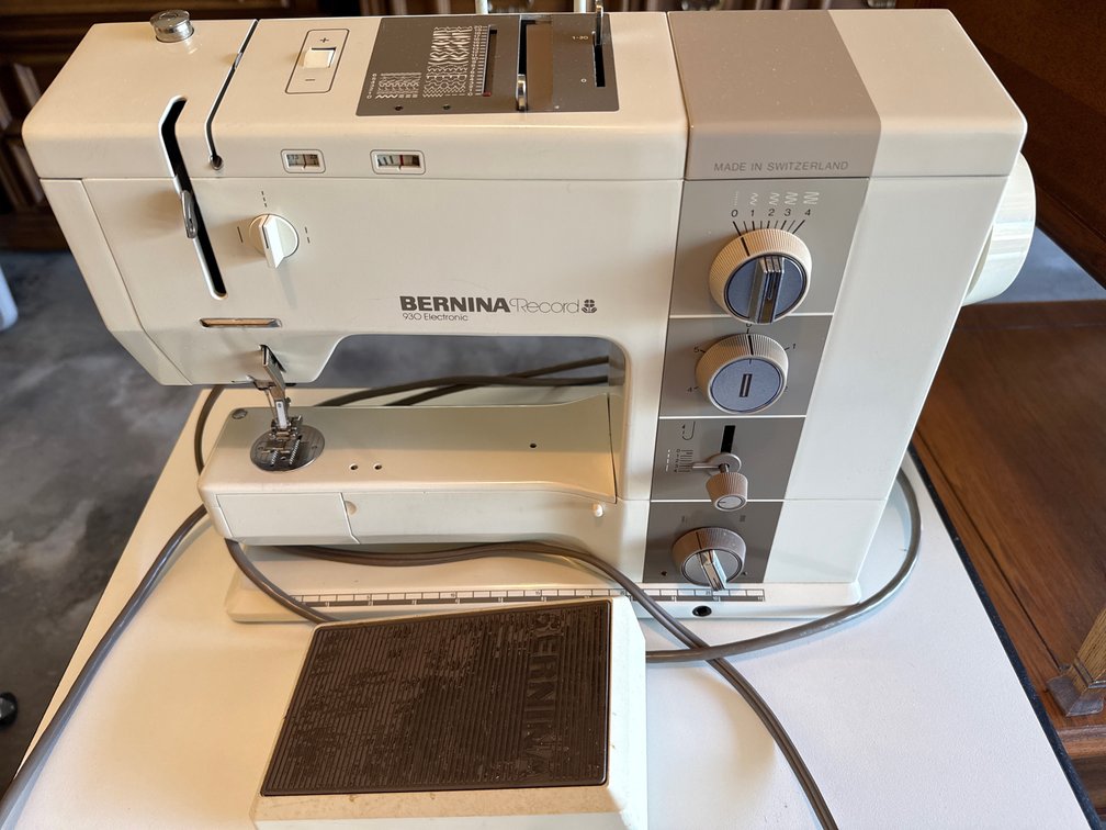 Bernina Record Sewing Machine