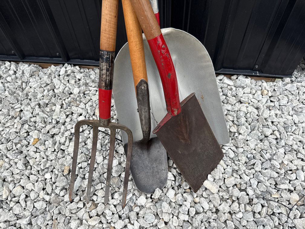 Shovels