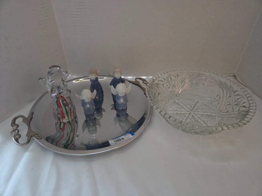 Angel paperweight