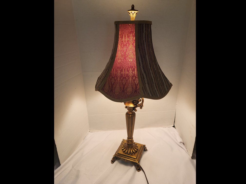 Lamps & pictures