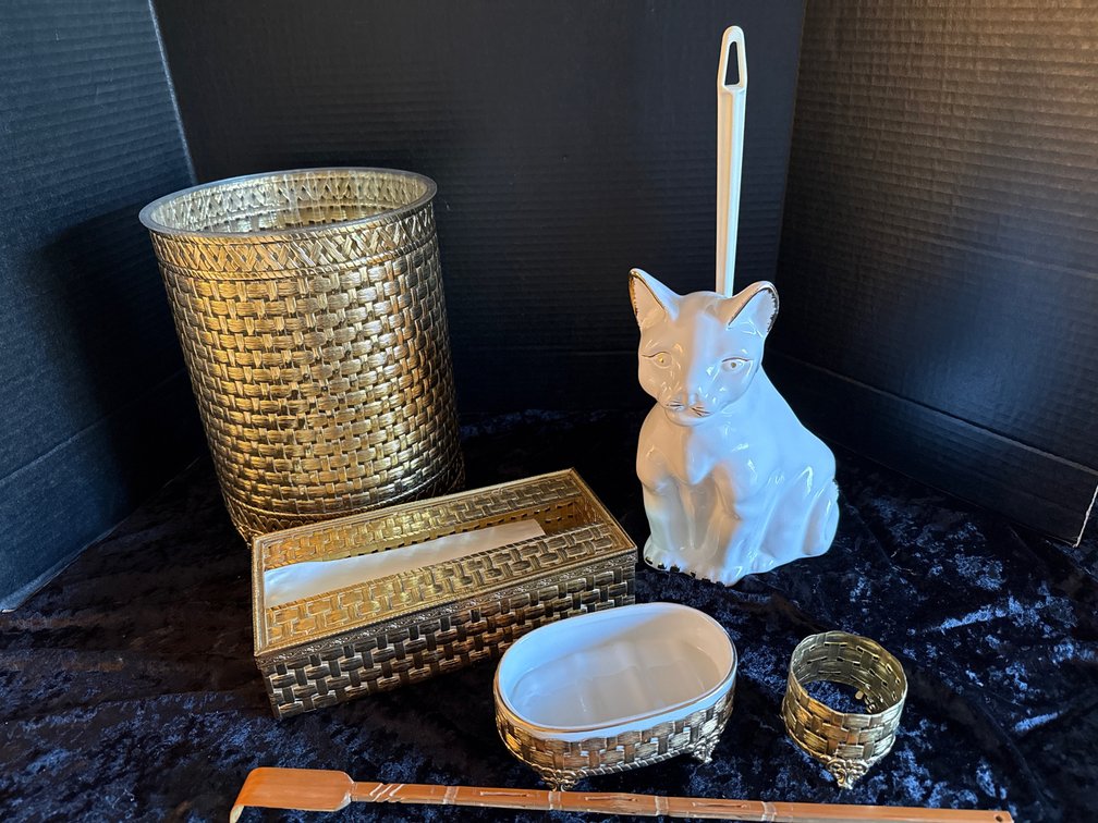Powder Room Essentials