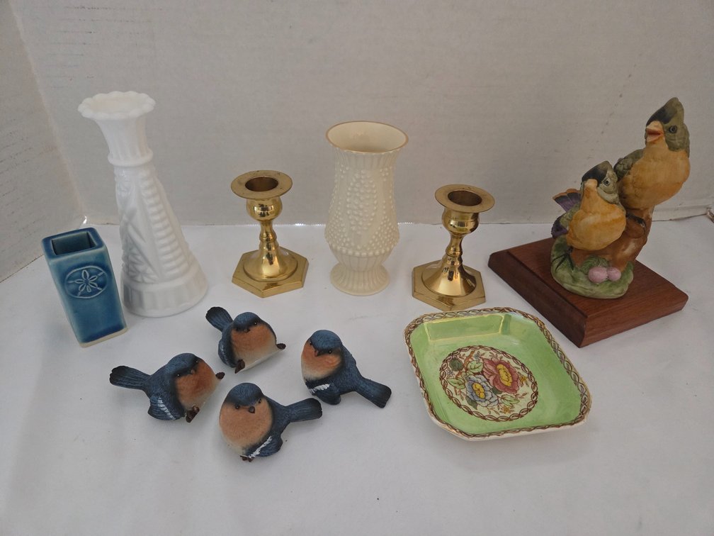 Various decor Items