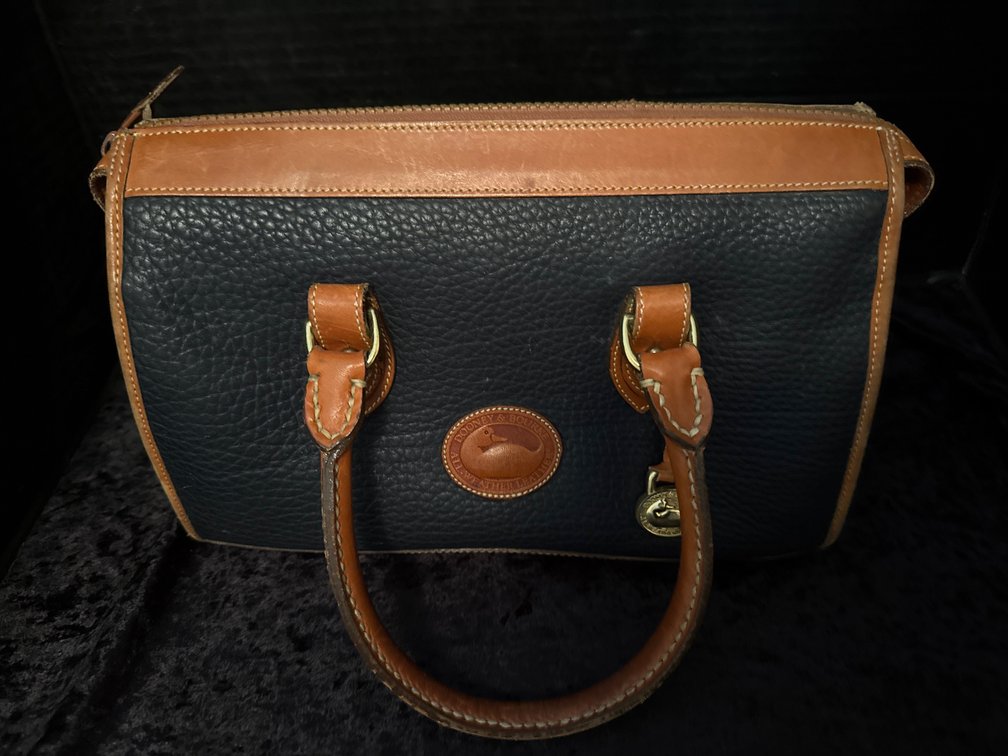 Dooney&Bourke Purse