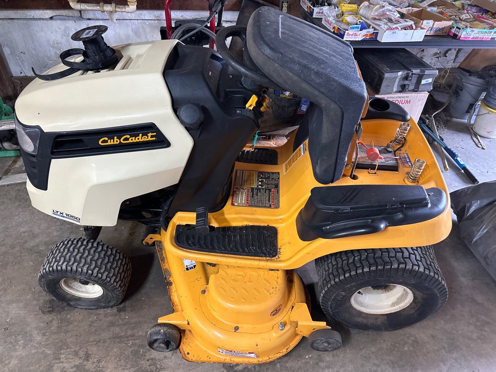 Cub Cadet Rider Mower