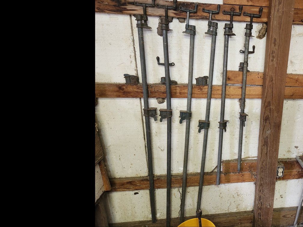 6 furniture clamps 