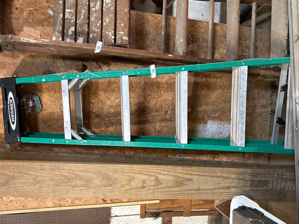 Werner fiberglass 6ft ladder 