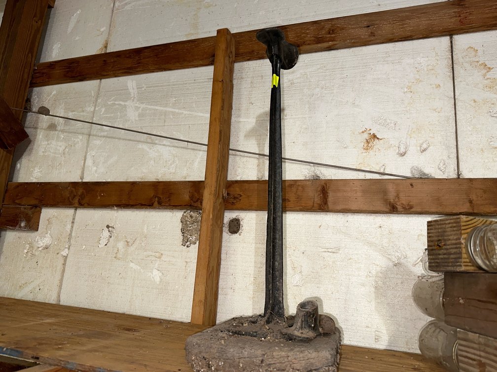 vintage cast-iron cobblers shoe stand with extra shoe 