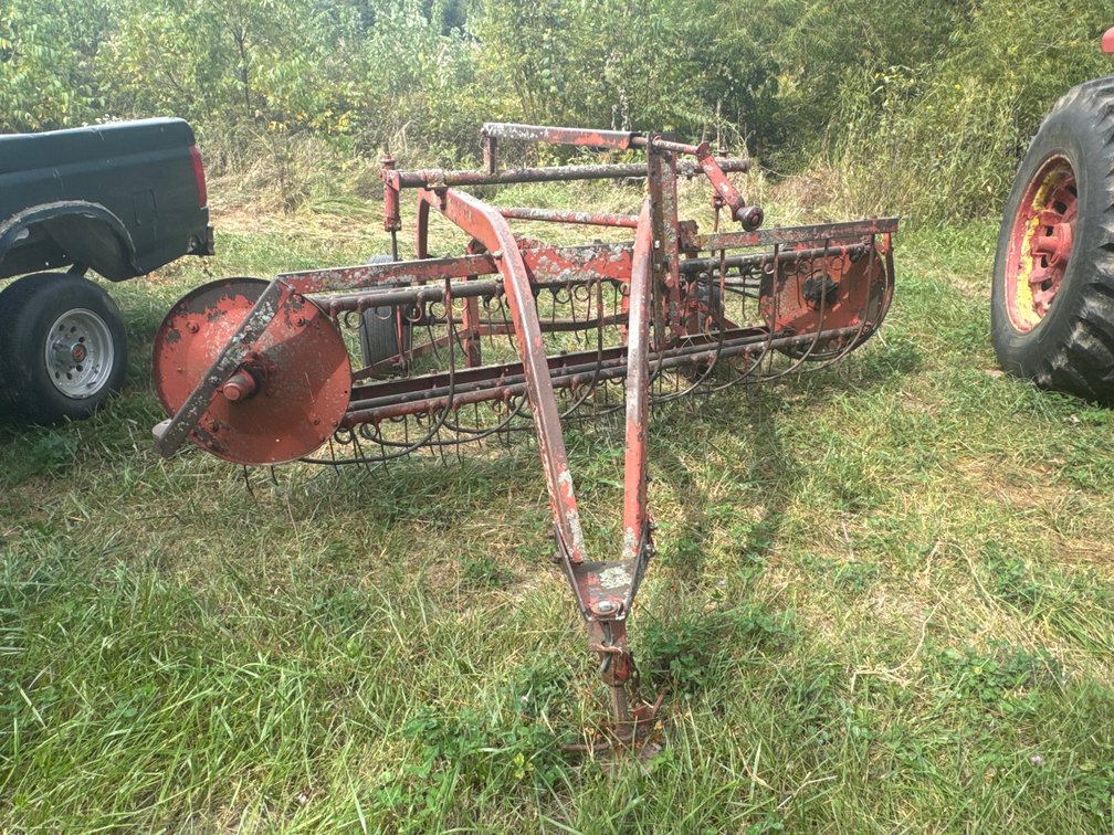 Hay rake