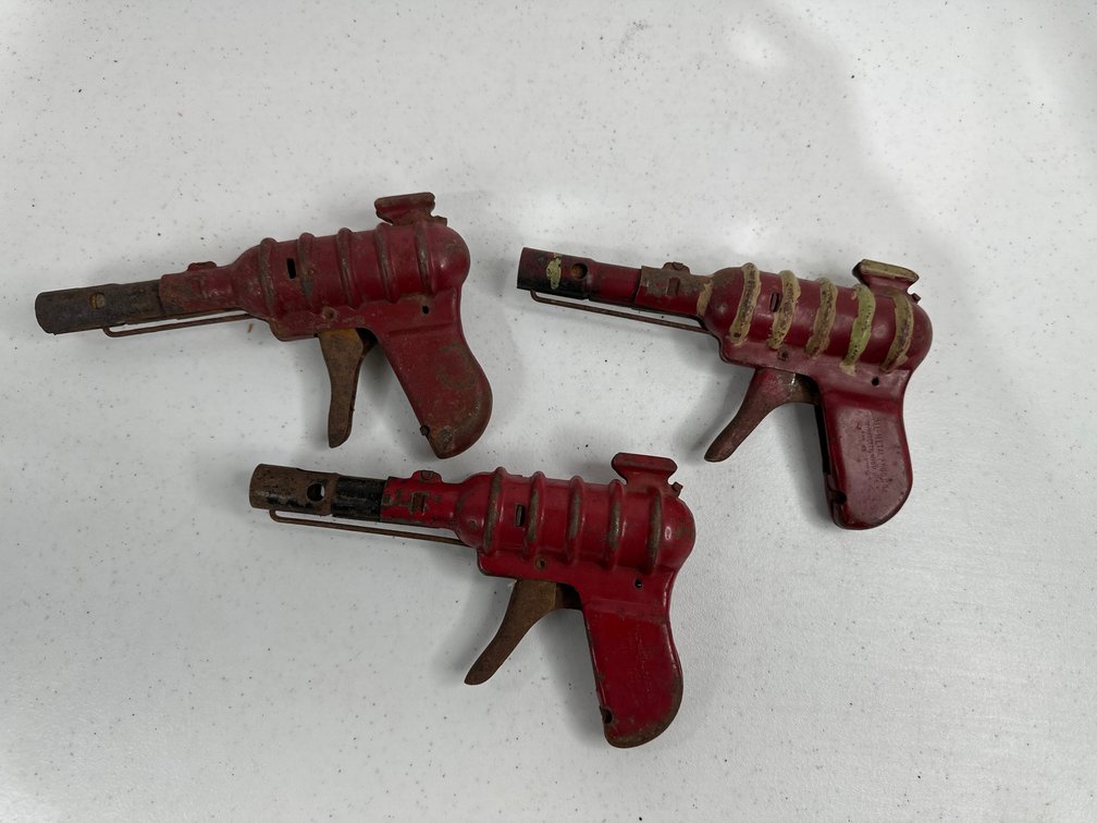 3 buck Rodgers blaster pop guns 